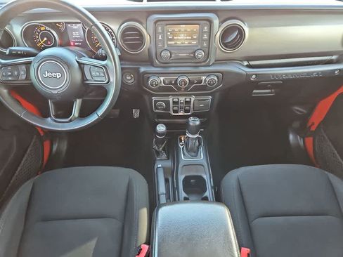 Used 2018 Jeep Wrangler Unlimited Sport S image 16