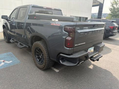 Used 2019 Chevrolet Silverado 1500 LT Trail Boss AWD/4WD image 4