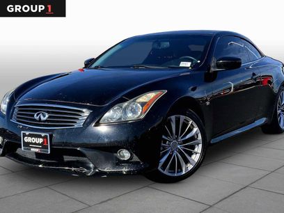 Used 2014 INFINITI Q60 Convertible w/ Premium Package