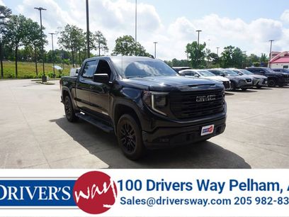 Used 2024 GMC Sierra 1500 Elevation w/ LPO, Elevation Black Package