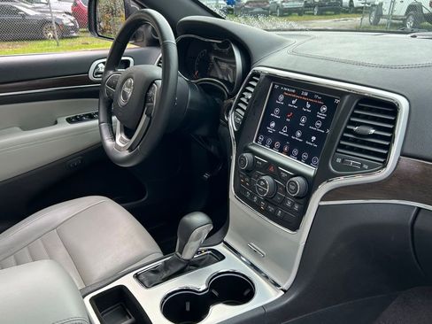 Certified 2018 Jeep Grand Cherokee Limited image 35