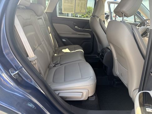 Used 2022 Lincoln Corsair AWD w/ Equipment Group 101A image 29
