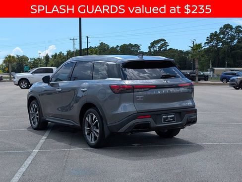Used 2025 INFINITI QX60 Luxe w/ Vision Package FWD image 3