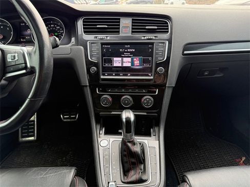 Used 2016 Volkswagen GTI SE w/ Lighting Package (SEL) image 11