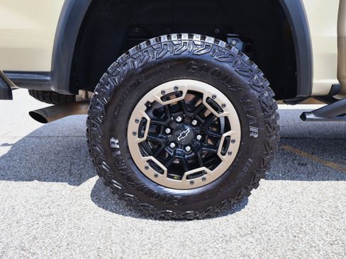 Used 2023 Chevrolet Colorado ZR2 w/ Desert Boss Special Edition image 31