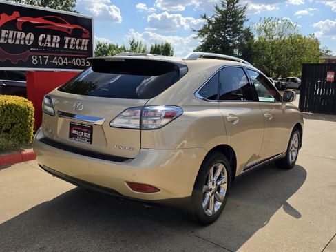 Used 2010 Lexus RX 350 2WD w/ Premium Pkg image 8