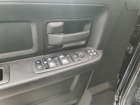 Used 2023 RAM 3500 Tradesman w/ Chrome Appearance Group image 18