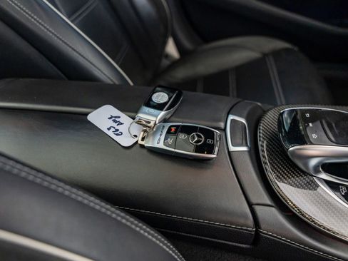 Used 2019 Mercedes-Benz E 63 AMG S image 21