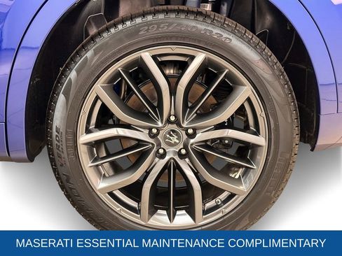 Used 2024 Maserati Levante GT Ultima AWD/4WD image 15