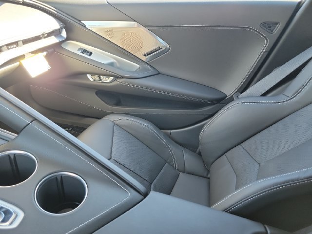 New 2026 Chevrolet Corvette Stingray Preferred Cpe w/ Z51 Performance Package RWD image 35