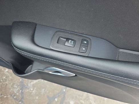 Used 2021 Dodge Challenger GT image 35