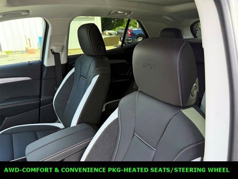 New 2025 Buick Envision Sport Touring image 13