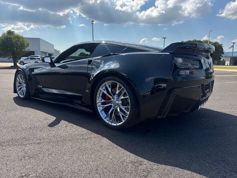 Used 2017 Chevrolet Corvette Z06 RWD image 4