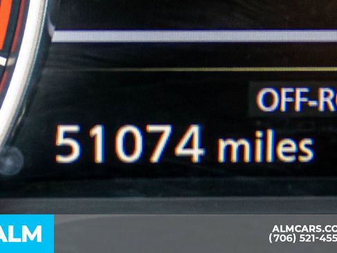 Used 2024 Nissan Rogue S image 16