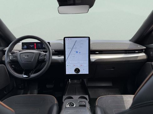 Certified 2022 Ford Mustang Mach-E GT image 3