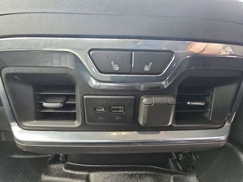 Used 2021 GMC Sierra 1500 Denali AWD/4WD image 24