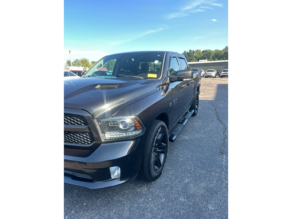 Used 2017 RAM 1500 Sport w/ Quick Order Package 26Q Night RWD image 4