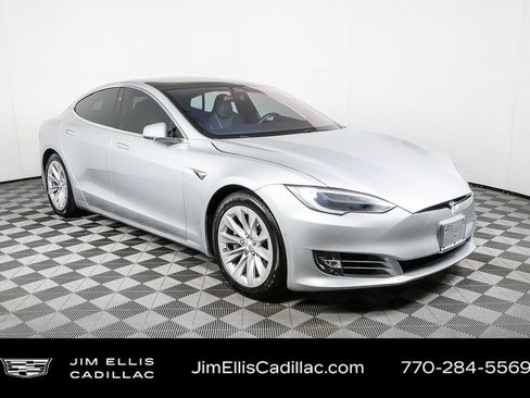 Used 2018 Tesla Model S 75D image 26