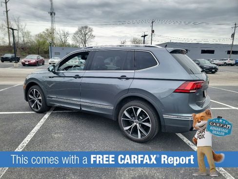 Used 2022 Volkswagen Tiguan SEL R-Line AWD/4WD image 3