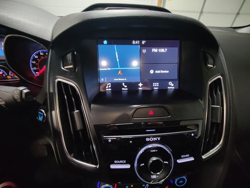 Used 2017 Ford Focus RS image 33