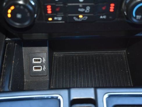 Used 2017 Ford F150 XLT w/ Equipment Group 302A Luxury image 32