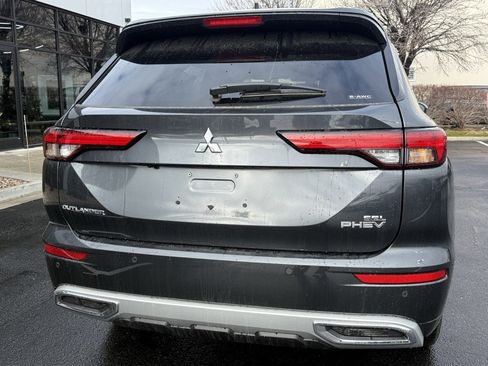 Used 2025 Mitsubishi Outlander SEL image 36