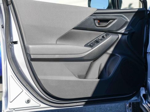 New 2025 Subaru Crosstrek 2.0i Premium image 21