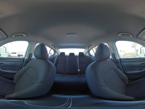 Used 2025 Nissan Sentra S FWD image 40