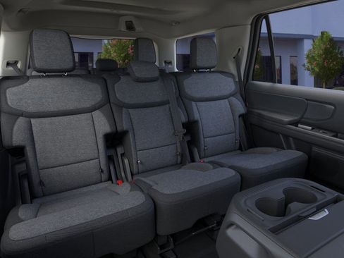 New 2026 Ford Expedition Active AWD/4WD image 11