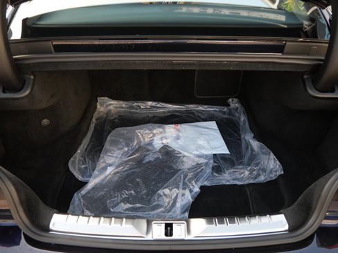 Used 2023 Bentley Continental GT V8 image 18