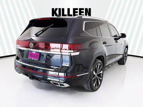 Used 2025 Volkswagen Atlas SEL Premium R-Line AWD/4WD image 7