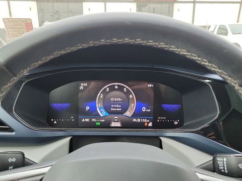 Used 2023 Volkswagen Taos SE image 18