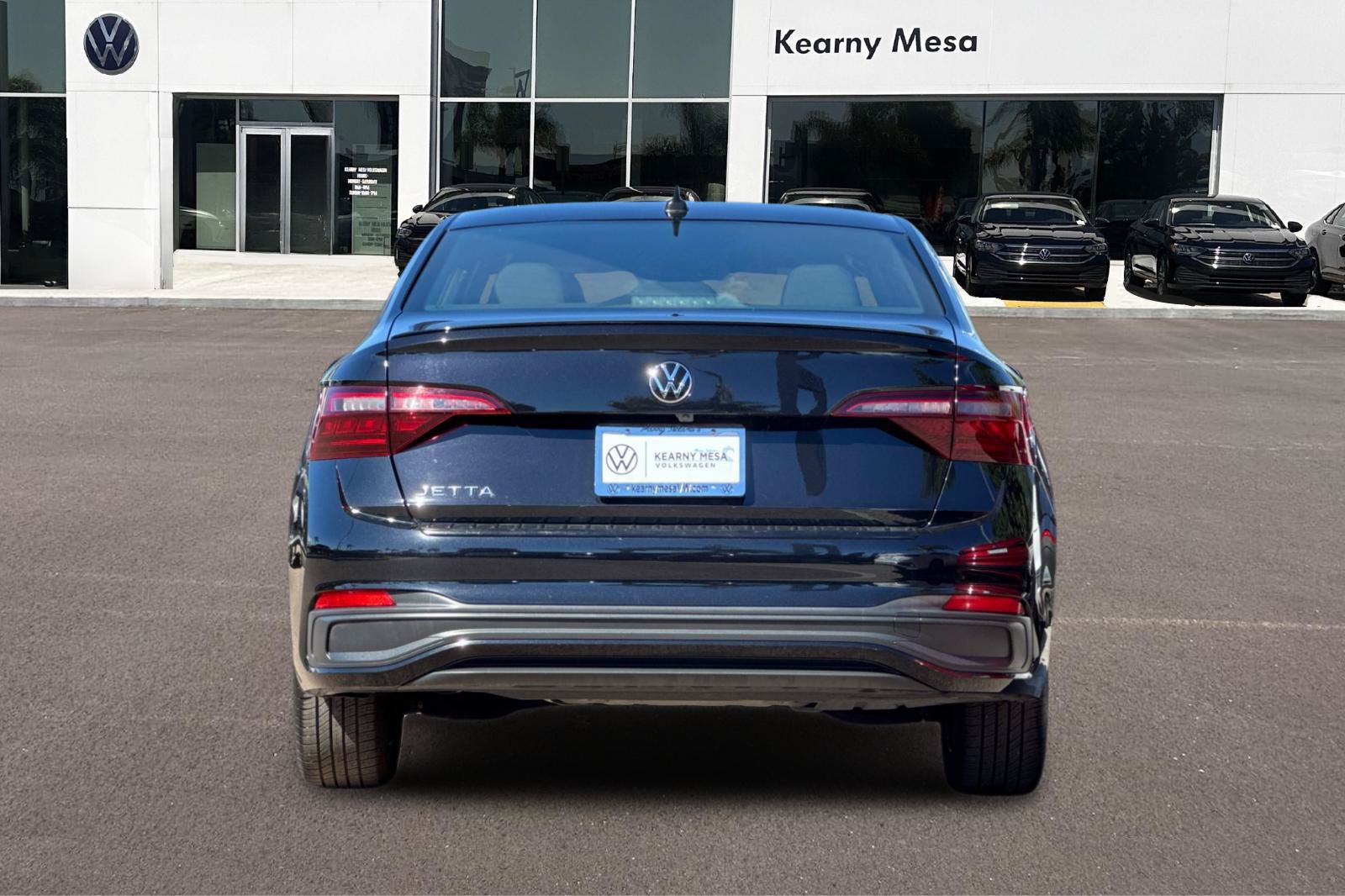 Used 2023 Volkswagen Jetta Sport FWD image 5