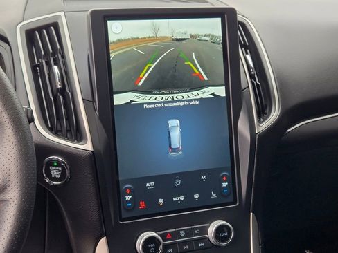 Used 2024 Ford Edge ST-Line w/ Class II Trailer Tow Package image 28