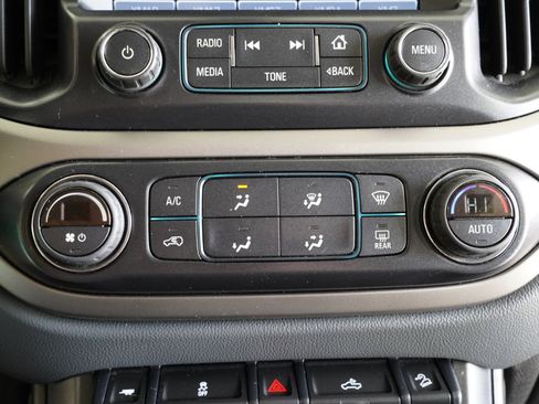 Used 2016 Chevrolet Colorado Z71 image 19