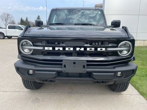 Used 2025 Ford Bronco Outer Banks AWD/4WD image 5