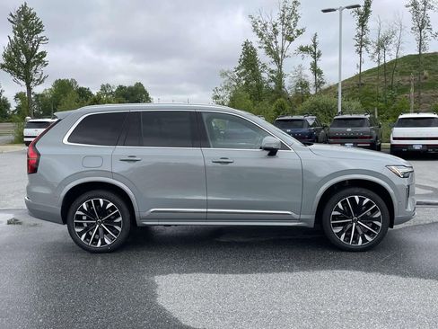 New 2026 Volvo XC90 B6 Plus w/ Protection Package Premier AWD/4WD image 29