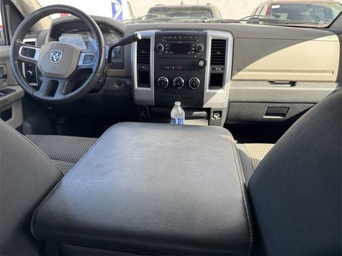 Used 2011 RAM 1500 Classic SLT image 8