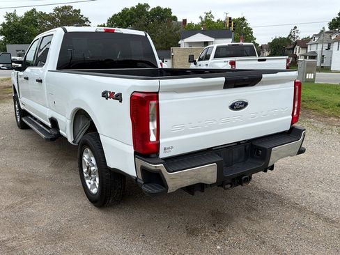 Used 2025 Ford F250 XLT AWD/4WD image 5