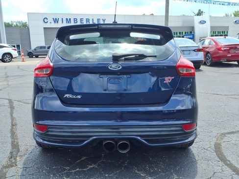 Used 2016 Ford Focus ST FWD image 11