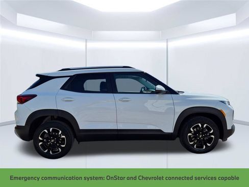 Used 2021 Chevrolet TrailBlazer LT w/ Convenience Package AWD/4WD image 8