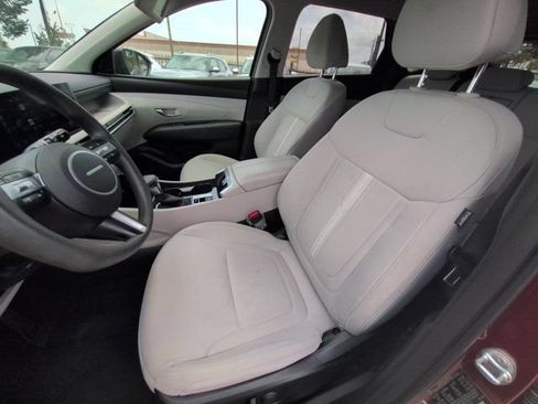 Used 2025 Hyundai Tucson SEL AWD/4WD image 24