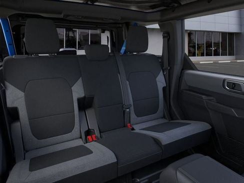 New 2025 Ford Bronco 4-Door image 11