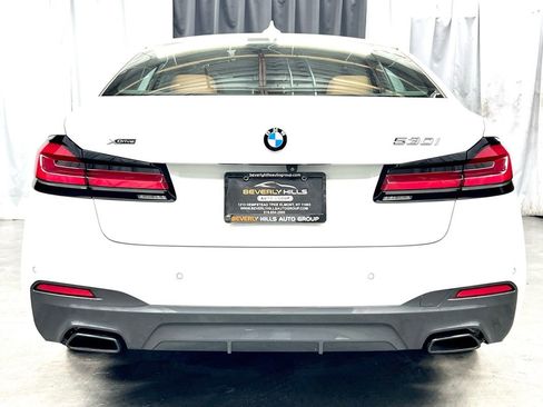 Used 2022 BMW 530i xDrive w/ M Sport Package image 6