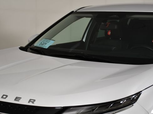 Used 2023 Mitsubishi Outlander SE AWD/4WD image 12