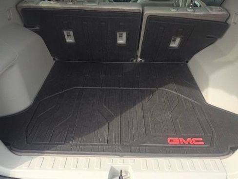 Used 2020 GMC Terrain Denali w/ LPO, Floor Liner Package AWD/4WD image 8