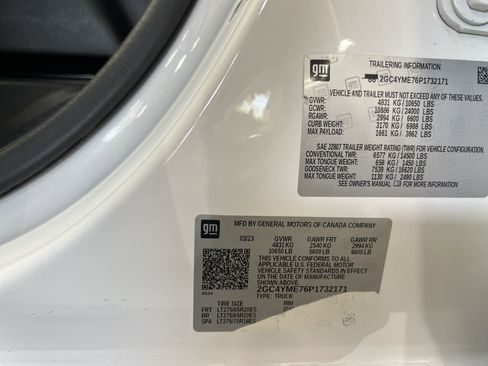 Certified 2023 Chevrolet Silverado 2500 Custom w/ Custom Value Package image 34