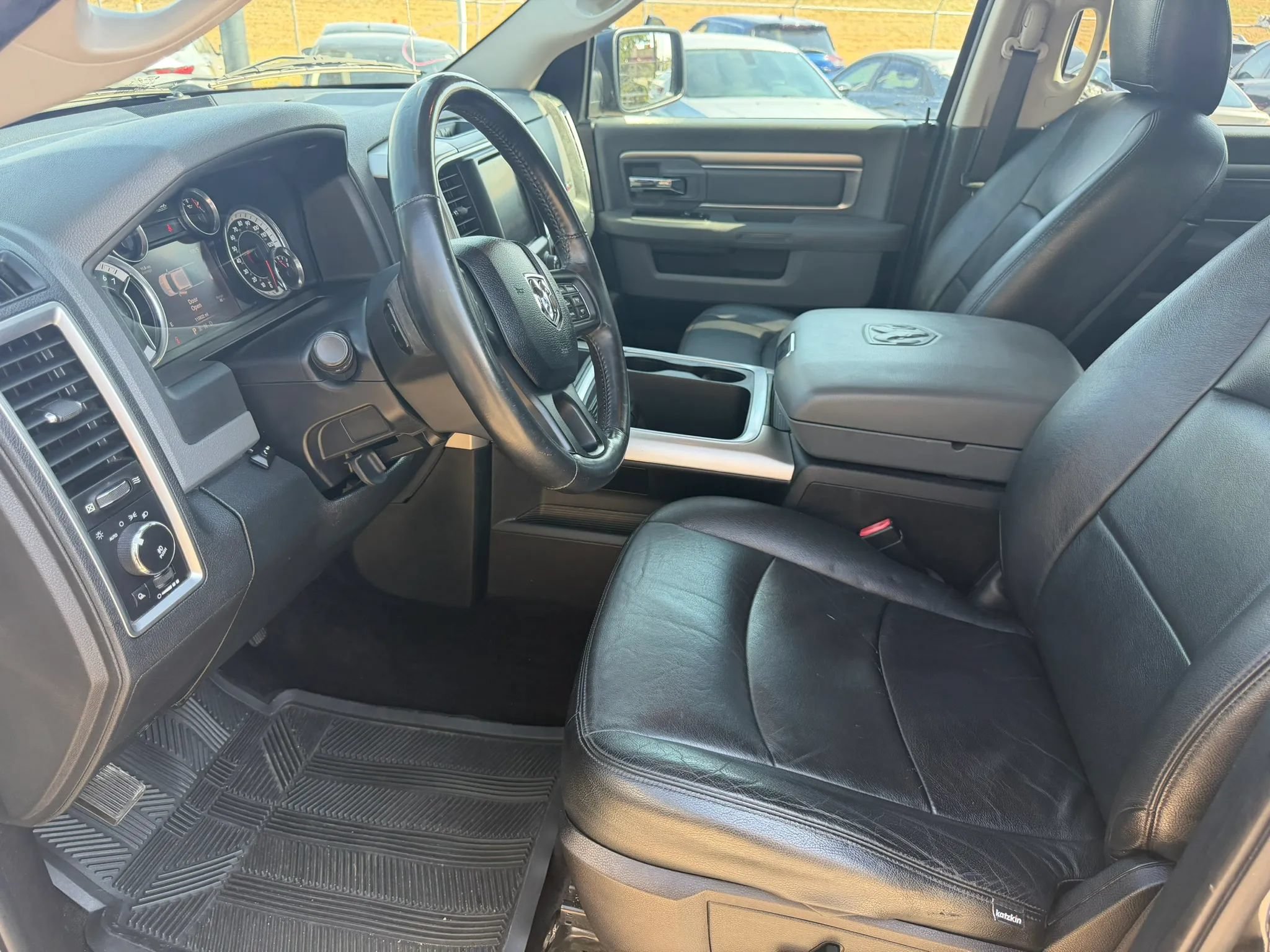 Used 2016 RAM 1500 Lone Star AWD/4WD image 11