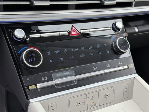 New 2026 Hyundai Santa Fe Calligraphy image 30