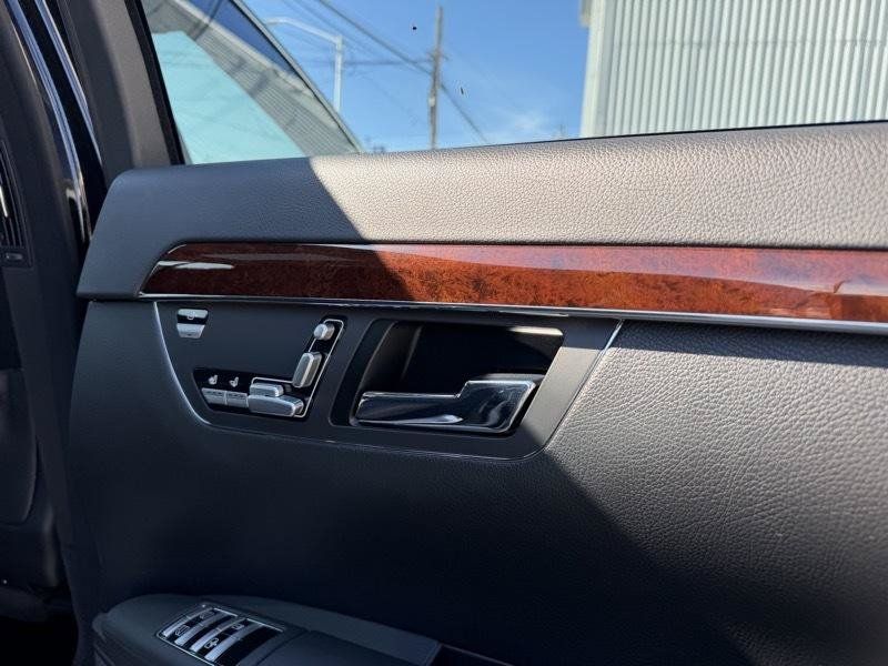 Used 2007 Mercedes-Benz S 550 image 41